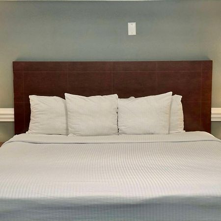 Best Western Executive Inn Kenosha - Pleasant Prairie Exterior photo